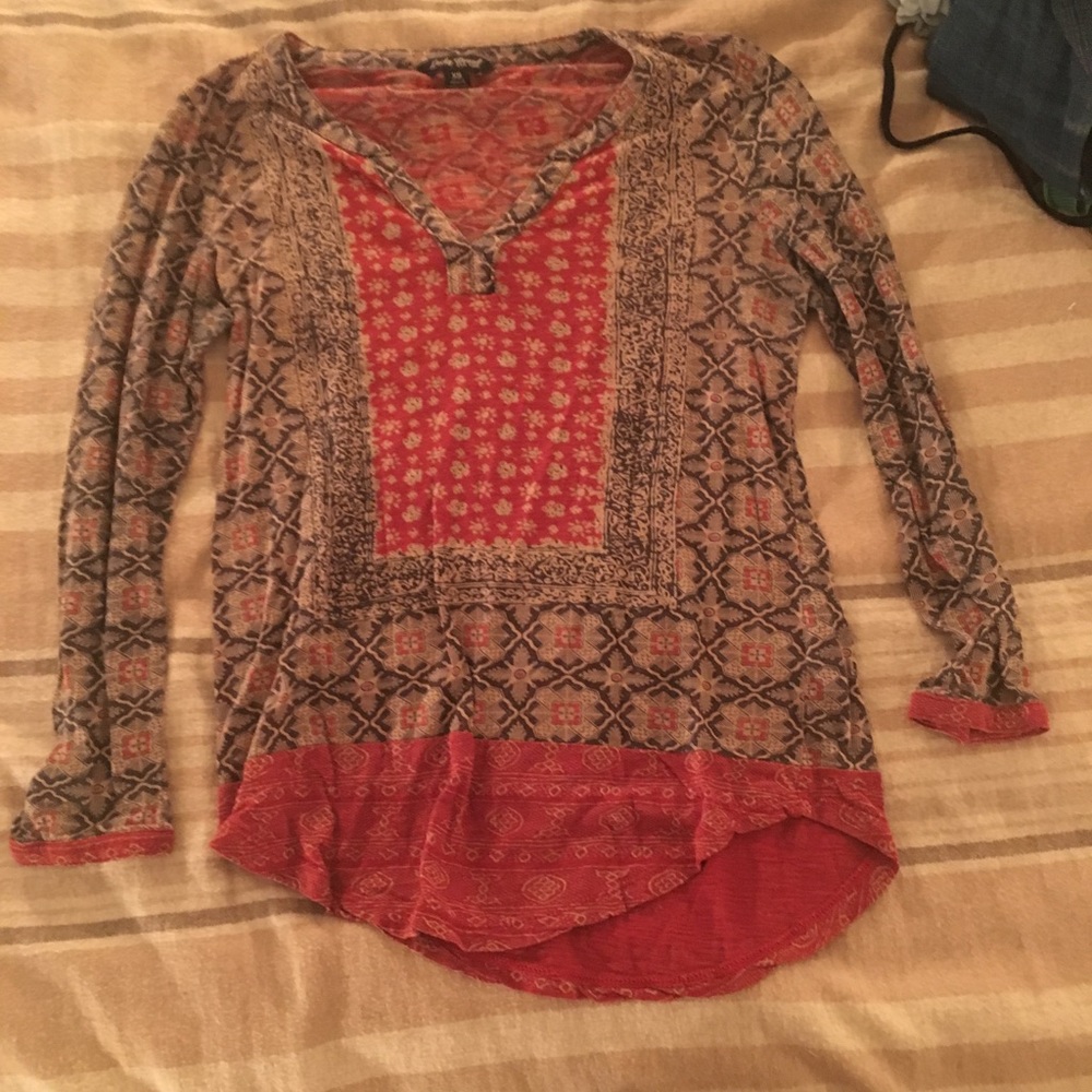 Red and Blue 3/4 Sleeve Shirt